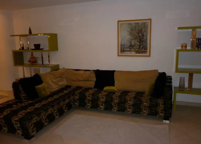 别墅 Deliziosa 马尔米堡